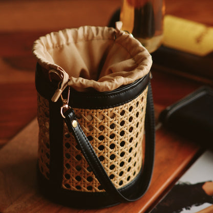 Rattan Weave Bucket Bag - Black