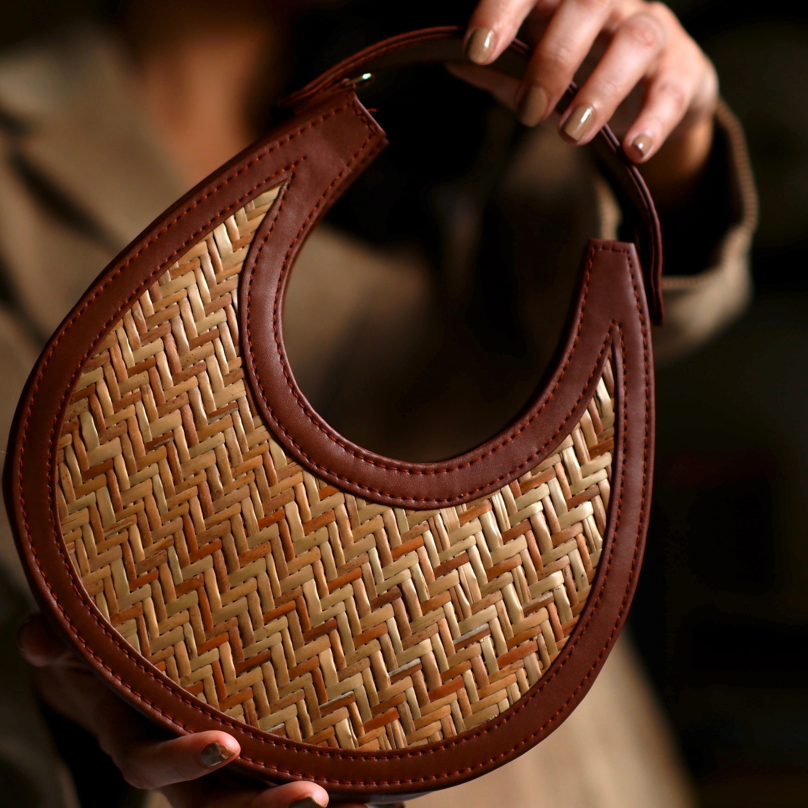 Vintage woven online bag